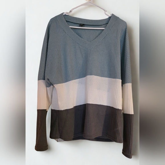 Tops - Color Block Long Sleeve Top GREY WHITE BLACK